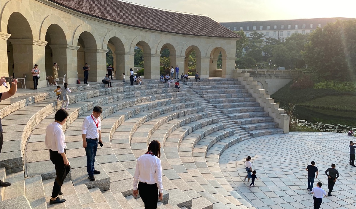 金皖控股管理团队走进华为,观摩标杆(图7) 金皖控股管理团队走进华为,观摩标杆(图7)