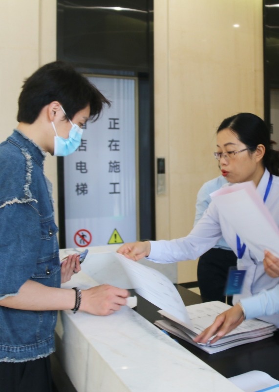 汇金商务广场东区低碳出行展览会&5A甲级写字楼精装样板间开放(图21) 汇金商务广场东区低碳出行展览会&5A甲级写字楼精装样板间开放(图21)